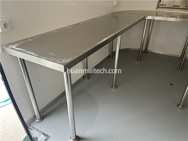 airstream simple stainless steel counter