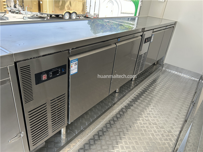 Black Food Truck Food Trailer 400cm