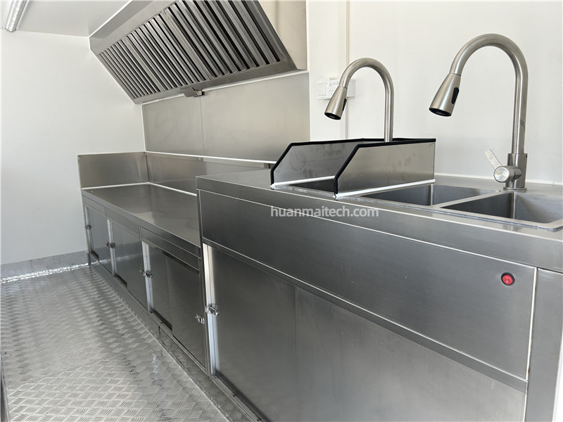 Black Food Truck Food Trailer 400cm