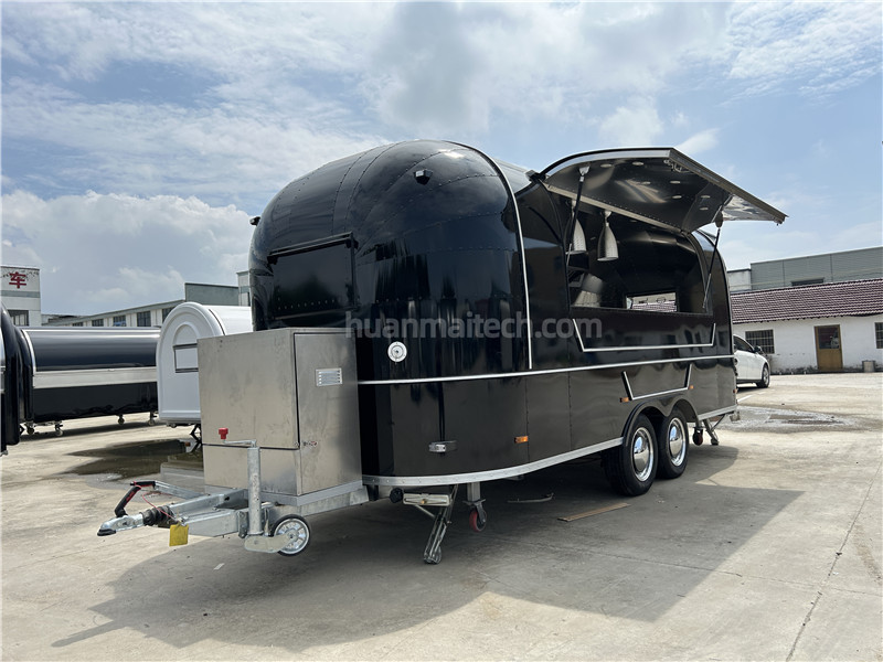 Black Airstream Food Trailer Food Truck 580cm