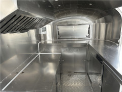 Airstream 4 Food Truck Black 400cm