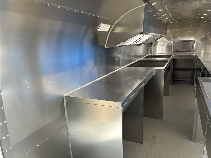 Gourmet Food Trailer | Custom Catering & Fresh Cooked Food