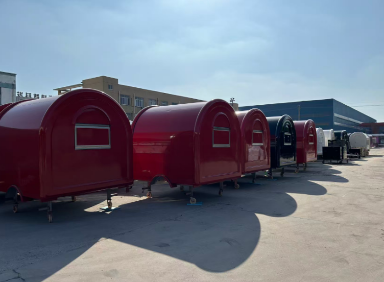 Elevate Your Mobile Food Brand—Custom Food Trucks, Built to Your Vision, Ready to Deliver