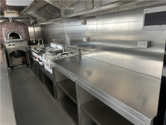 Beach Pizza Food Truck Catering: Feed Crowds at Beach Weddings & Gatherings