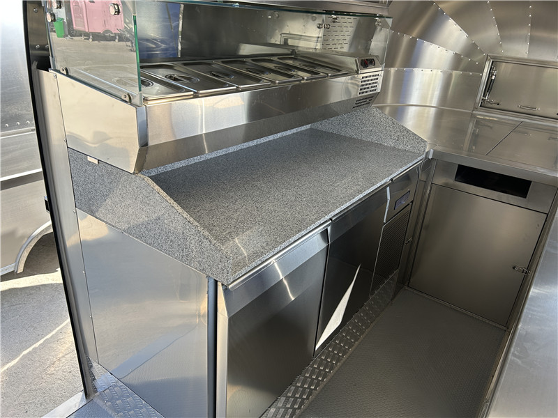 Pizza Food Truck European food trailers 450cm
