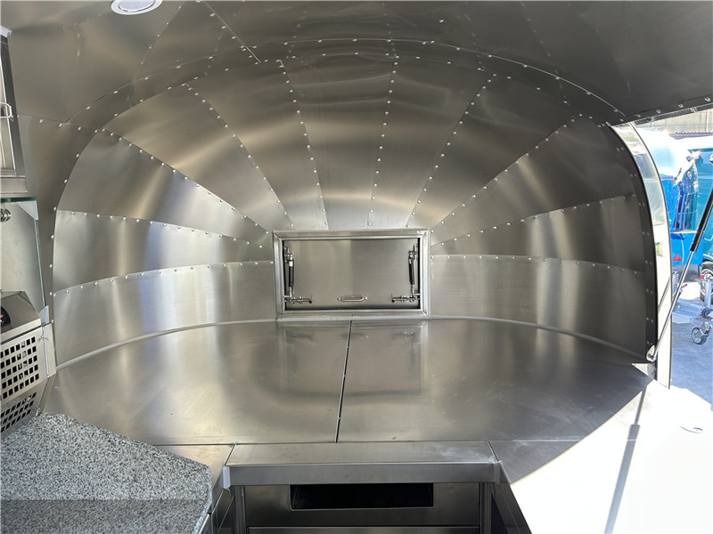 Pizza Food Truck European food trailers 450cm