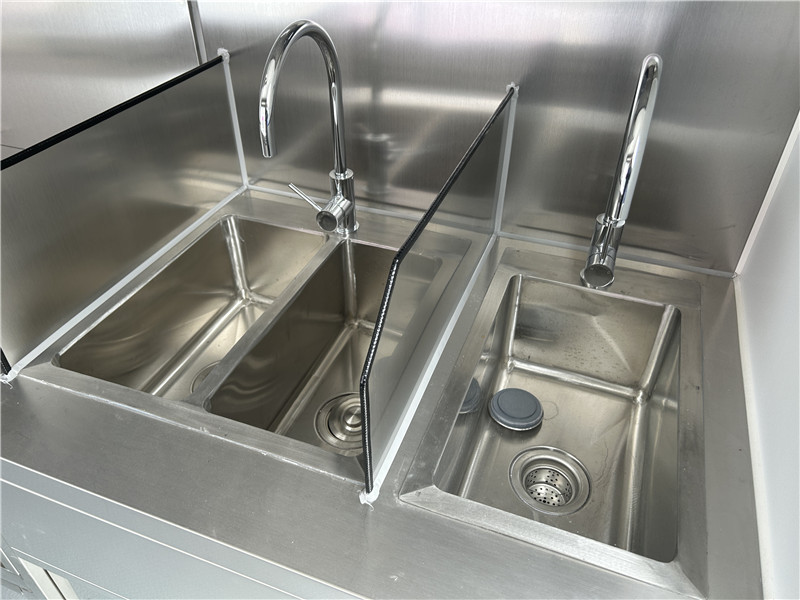 Small Box Food Trucks Concession Food Trailers 300cm