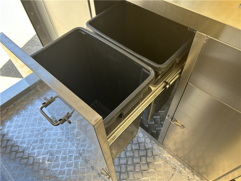 Airstream Food Trailer & Food Truck: Mobile Bar, Coffee, Drinks & Beverage Destination for Foodies