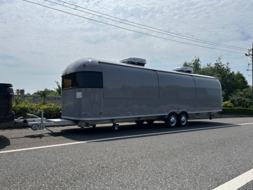 Grey Airstream Style 900cm Mobile Food Trailer | Fully Equipped Catering Trailer
