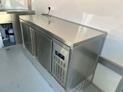Custom 4M Black Airstream Food Trailer | European Standard Mobile Kitchen Trailer