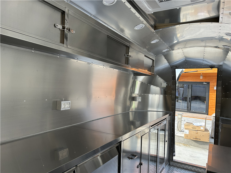450cm Airstream Food Trailer – Custom Stainless Kitchen for European Street Food Business
