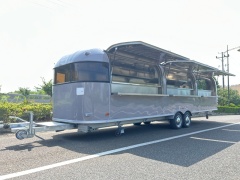 Grey Airstream Style 900cm Mobile Food Trailer | Fully Equipped Catering Trailer