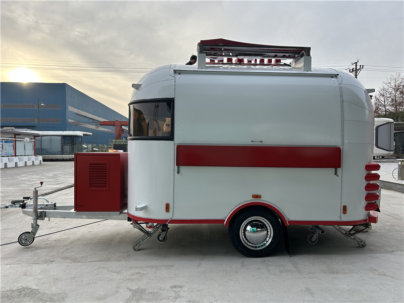 Custom 350cm Airstream Food Trailer | Budweiser Customized, EU COC Certified Mobile Food Truck