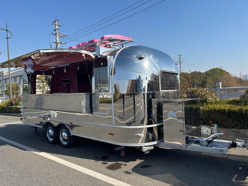 600cm Mirror Stainless Airstream Food Trailer | With Dual Waterproof Outdoor Advertising Screens