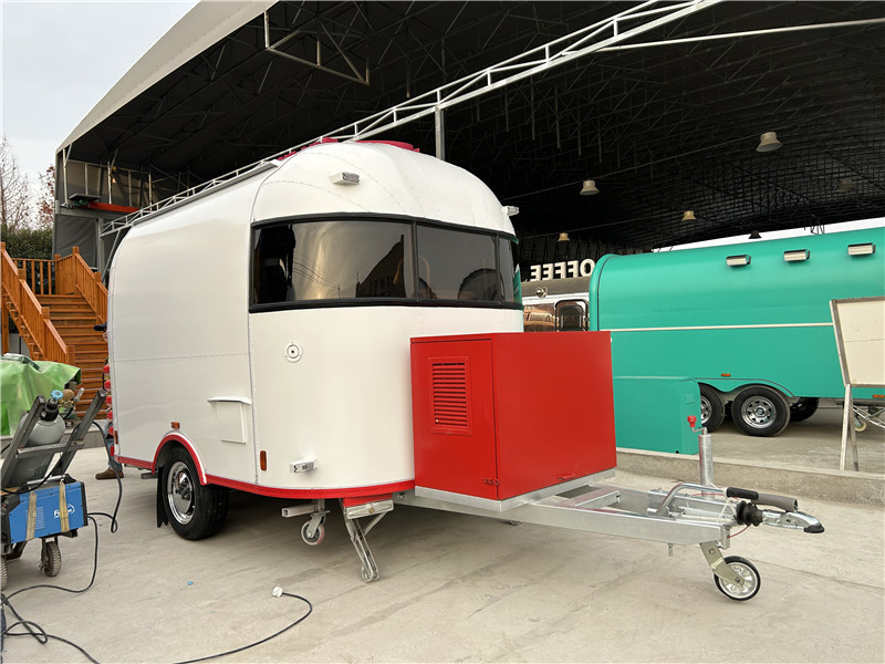 Custom 350cm Airstream Food Trailer | Budweiser Customized, EU COC Certified Mobile Food Truck