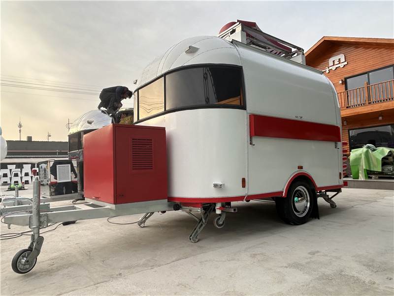 Custom 350cm Airstream Food Trailer | Budweiser Customized, EU COC Certified Mobile Food Truck