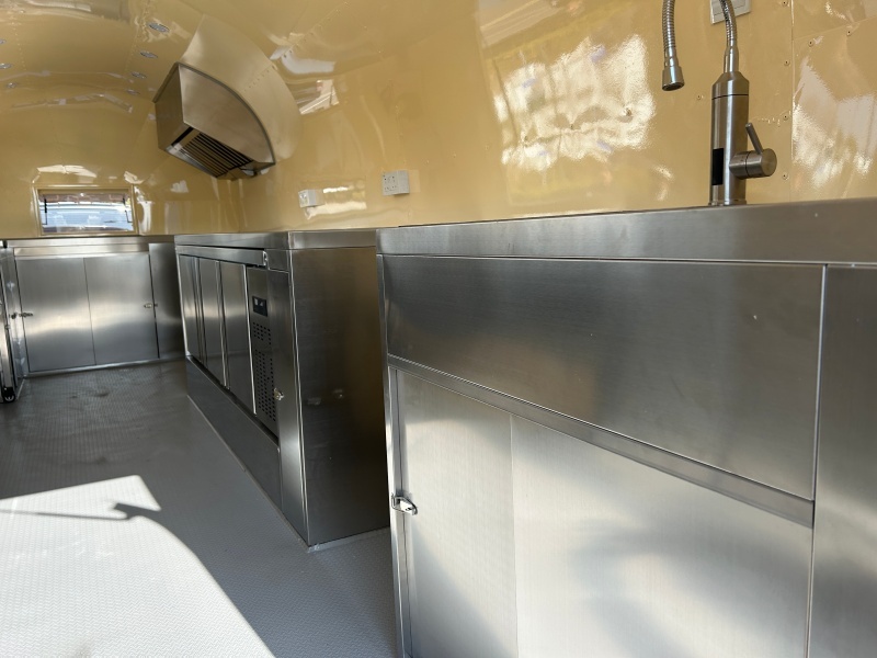 Custom Pink Airstream Food Trailer | 6 Meter Mobile Food Business Trailer