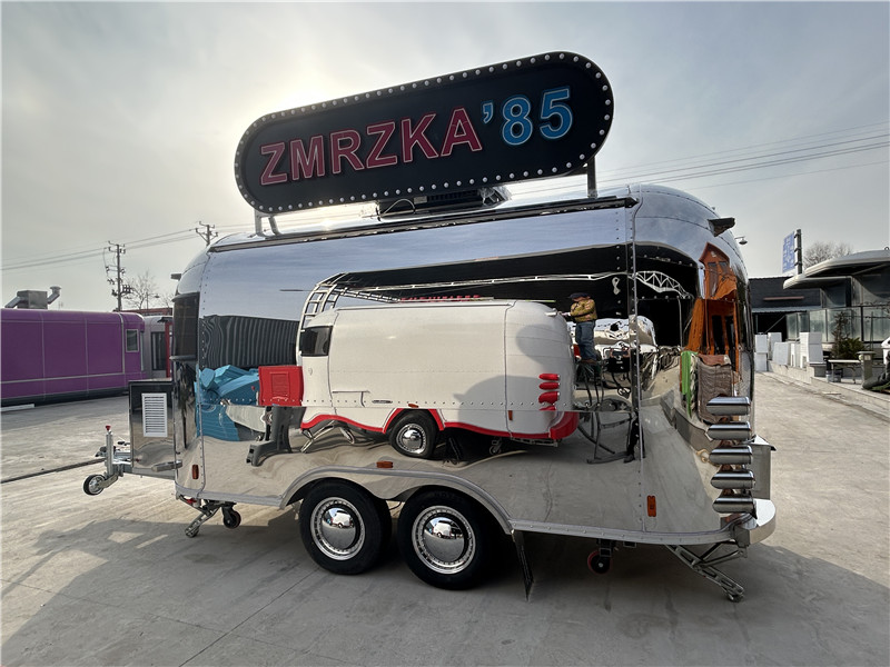 450cm Airstream Food Trailer – Custom Stainless Kitchen for European Street Food Business