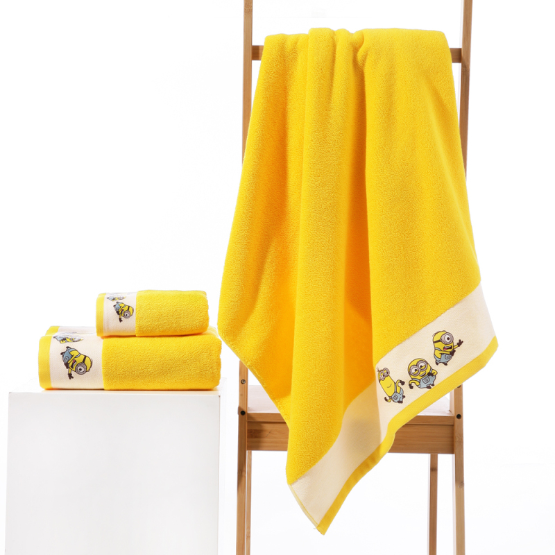 Minions satin printed bath towel (Y8885)