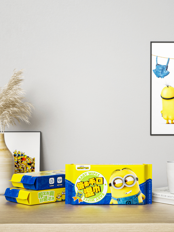 Minions 10 times soft hand and mouth wipes thickened (C0979)