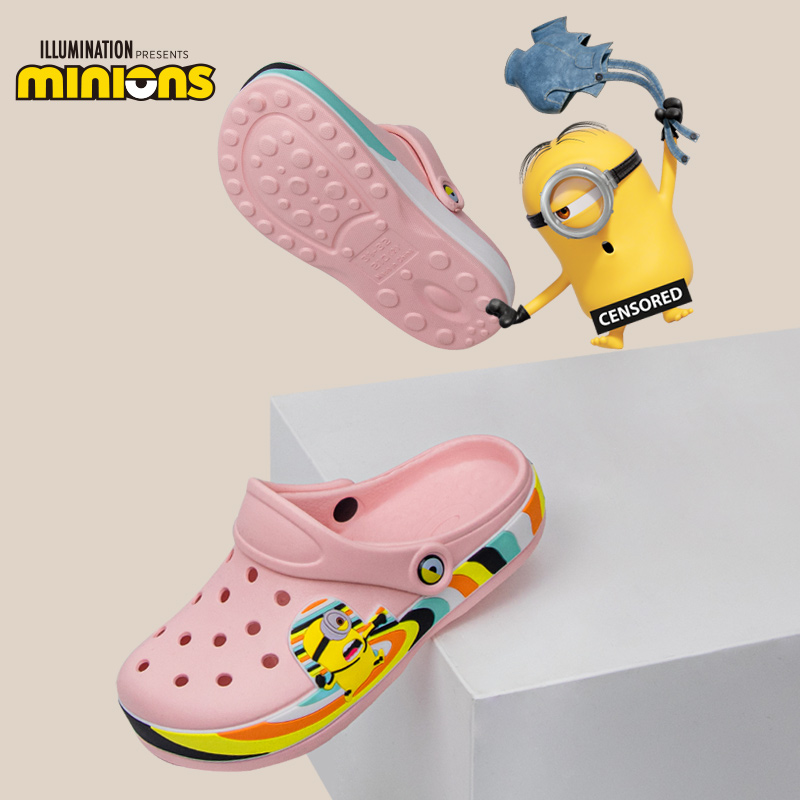 Minion Punch the hole forward antibacterial sandalsL6639