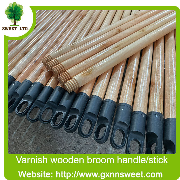 Varnished wooden heavry push street plat broom stick handle with tip cepillos de escoba