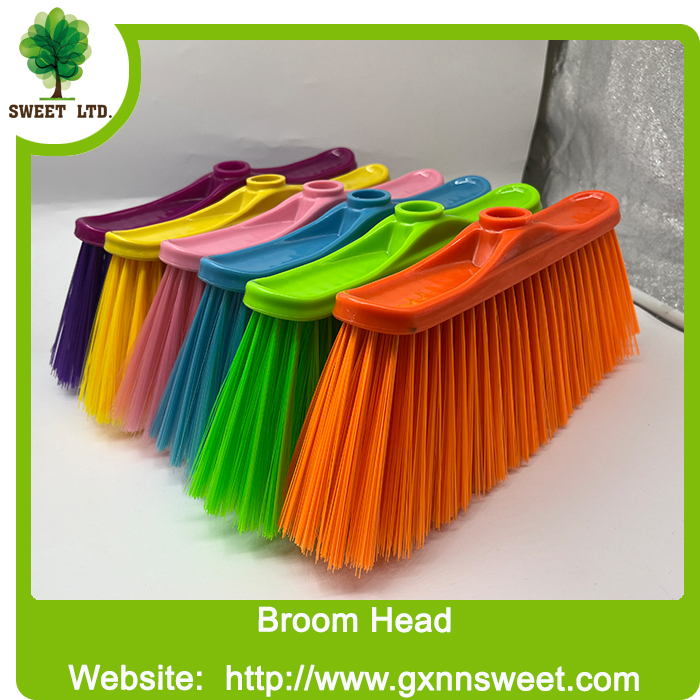 Easy to clean dust floor broom made of plastic