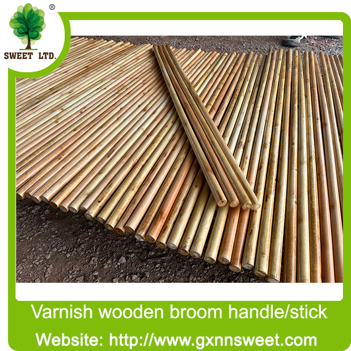 120cm varnished wooden broomstick