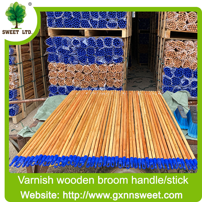 Price 120cm Eucalyptus Wood Natural Varnished PVC Wood Broom Stick Long Handle Mop Stick to Sweeping
