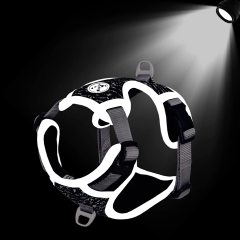 Dog Harness No Pull Adjustable Pet Harness Front Clip Heavy Duty Safe Dog Vest Soft Easy Control Harness for Small Medium Large Dogs