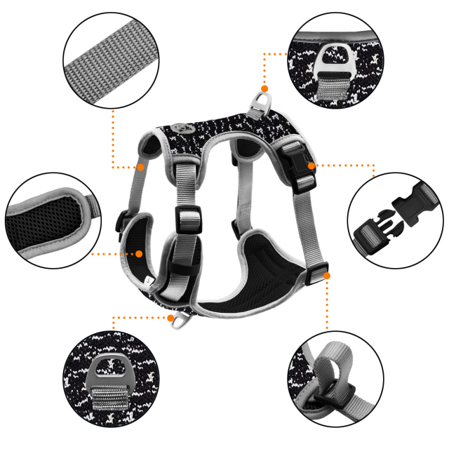Dog Harness No Pull Adjustable Pet Harness Front Clip Heavy Duty Safe Dog Vest Soft Easy Control Harness for Small Medium Large Dogs