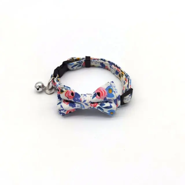 LOS ANDES Cat Collar Breakaway with Cute Bow Tie and Flower Printed for Kitty Adjustable Safety