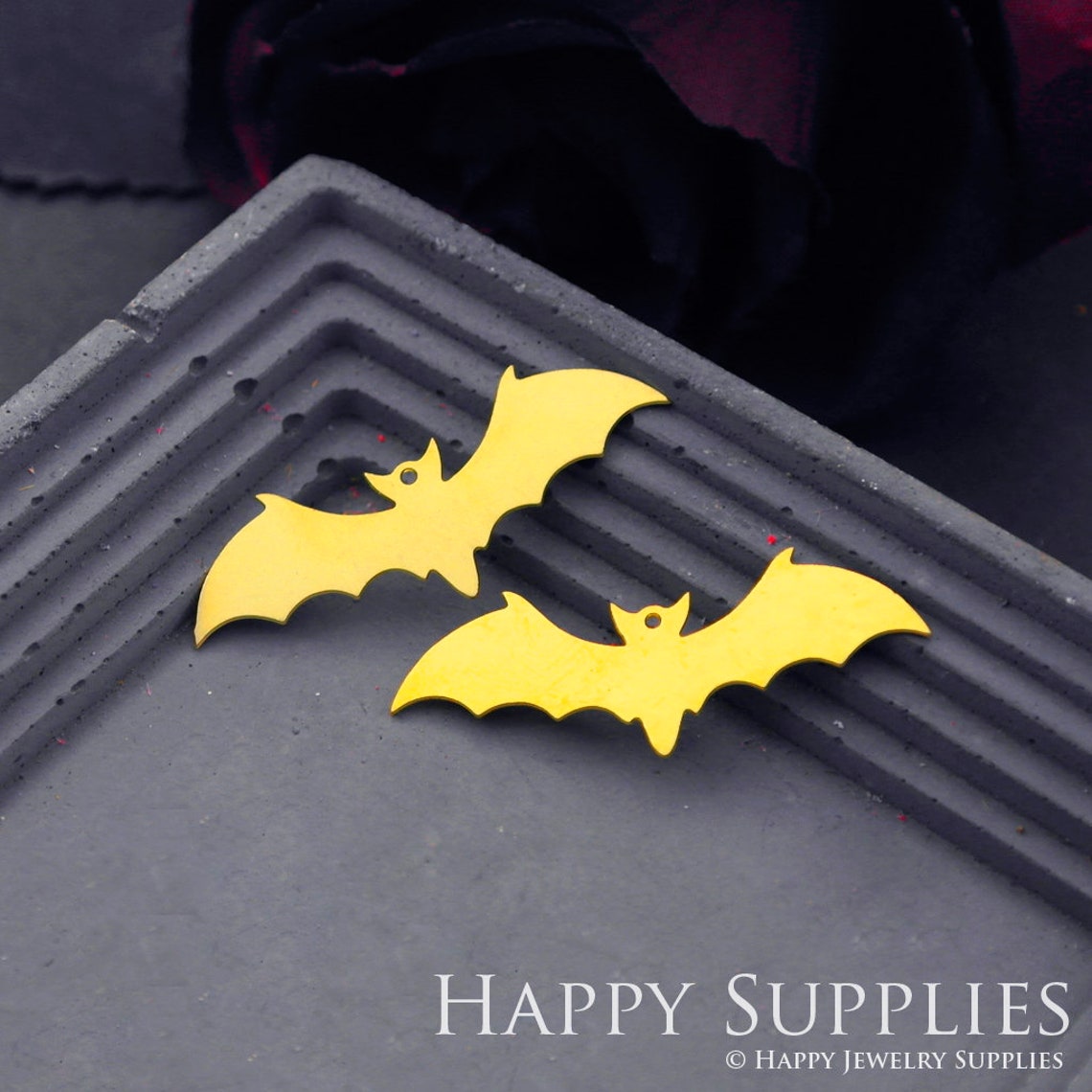 Brass Jewelry Charms, Bat Raw Brass Earring Charms, Brass Jewelry Pendants, Raw Brass Jewelry Findings, Brass Pendants Jewelry Wholesale (RD740)