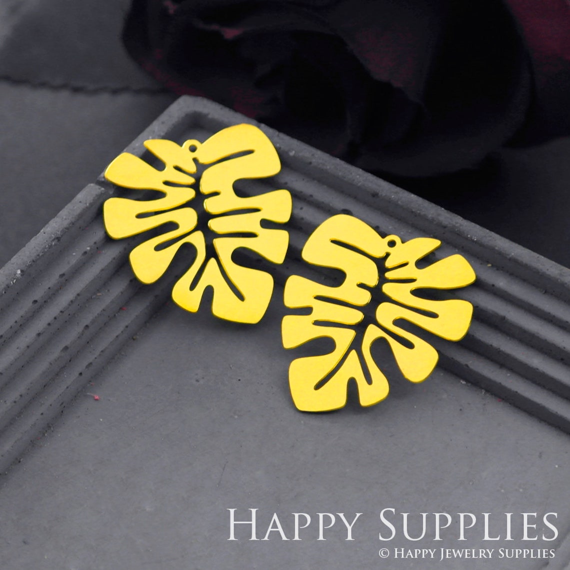 Brass Jewelry Charms, Monstera Leaf Raw Brass Earring Charms, Brass Jewelry Pendants, Raw Brass Jewelry Findings, Brass Pendants Jewelry Wholesale (RD698)