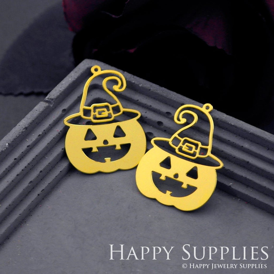 Brass Jewelry Charms, Pumpkin Raw Brass Earring Charms, Brass Jewelry Pendants, Raw Brass Jewelry Findings, Brass Pendants Jewelry Wholesale (RD756)