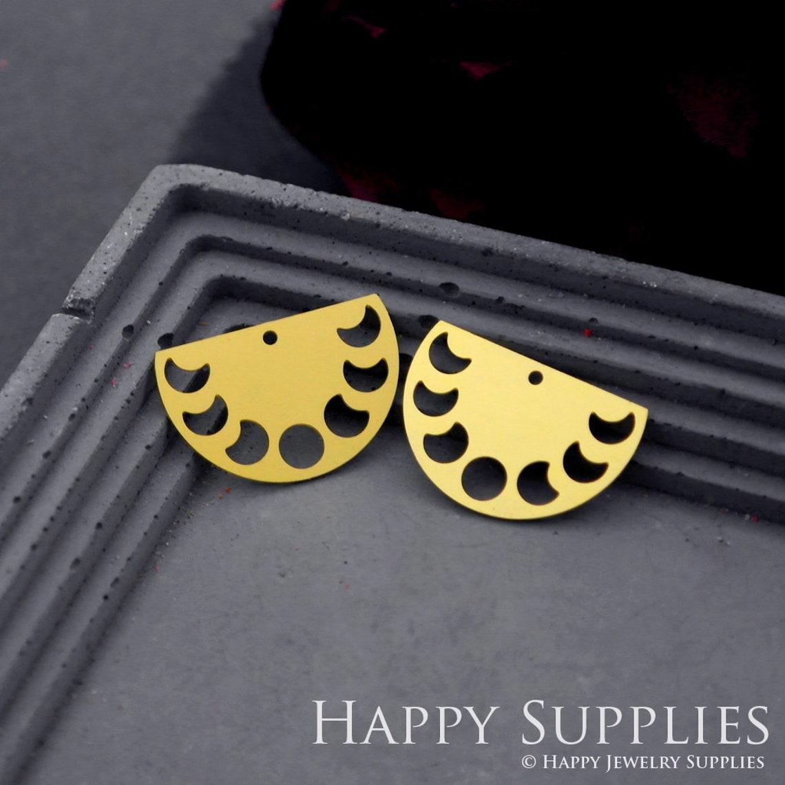 10pcs Brass Jewelry Charms, Moon Raw Brass Earring Charms, Brass Jewelry Pendants, Raw Brass Jewelry Findings, Brass Pendants Jewelry Wholesale (RD834)
