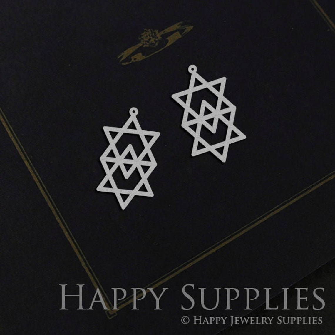 Stainless Steel Jewelry Charms, Triangle Stainless Steel Earring Charms, Stainless Steel Silver Jewelry Pendants, Stainless Steel Silver Jewelry Findings, Stainless Steel Pendants Jewelry Wholesale (SSD789)
