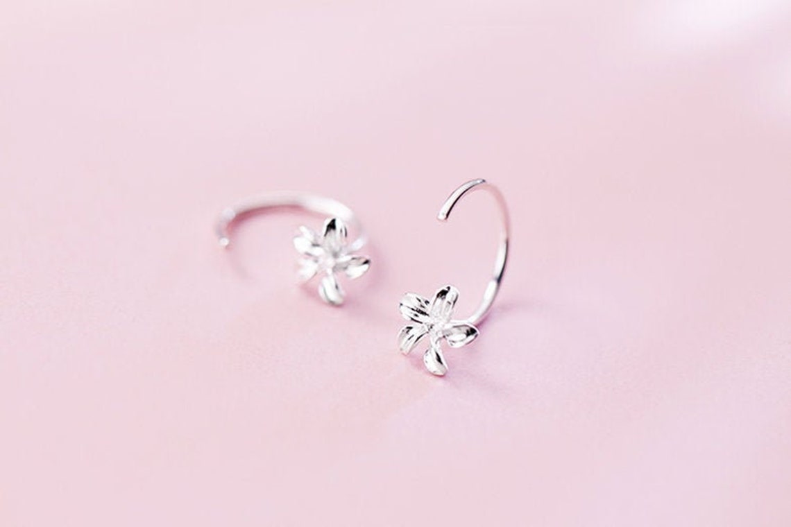 Stud Earrings,Sterling Silver Stud Earrings,Tiny Stud Earrings,Minimalist Earrings,Earrings Studs,Earring Findings,Flower Earrings(YER004)
