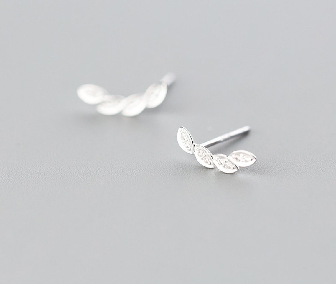 Stud Earrings,Sterling Silver Stud Earrings,Tiny Stud Earrings,Minimalist Earrings,Earrings Studs,Earring Findings, Flower Earrings (YER060)