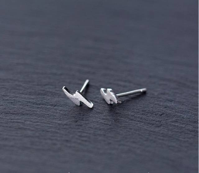 Stud Earrings,Sterling Silver Stud Earrings,Tiny Stud Earrings,Minimalist Earrings,Earrings Studs,Earring Findings,Lightning Earrings(ZE342)