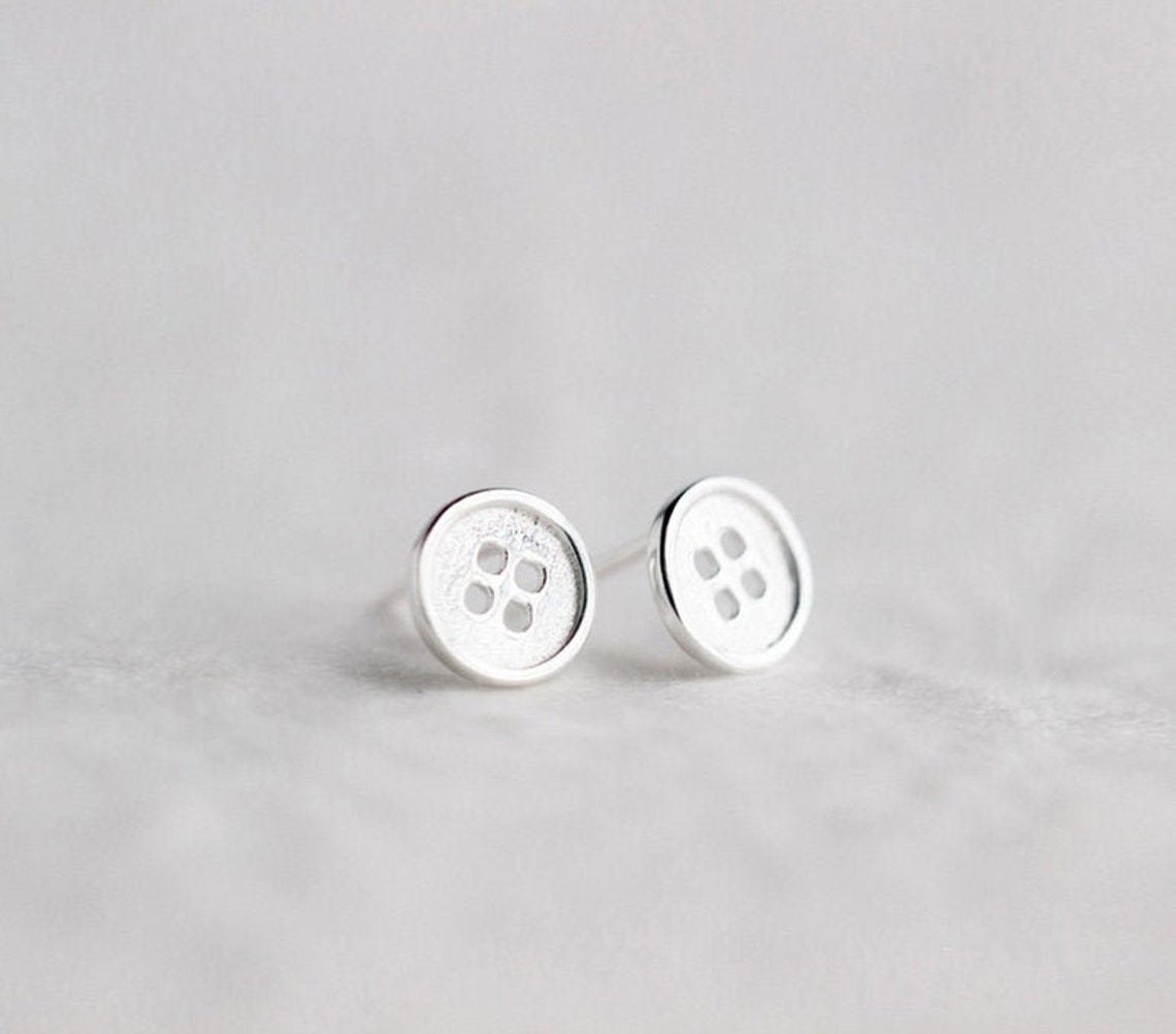 Stud Earrings,Sterling Silver Stud Earrings,Tiny Stud Earrings,Minimalist Earrings,Earrings Studs,Earring Findings,Buttons Earrings (YER035)