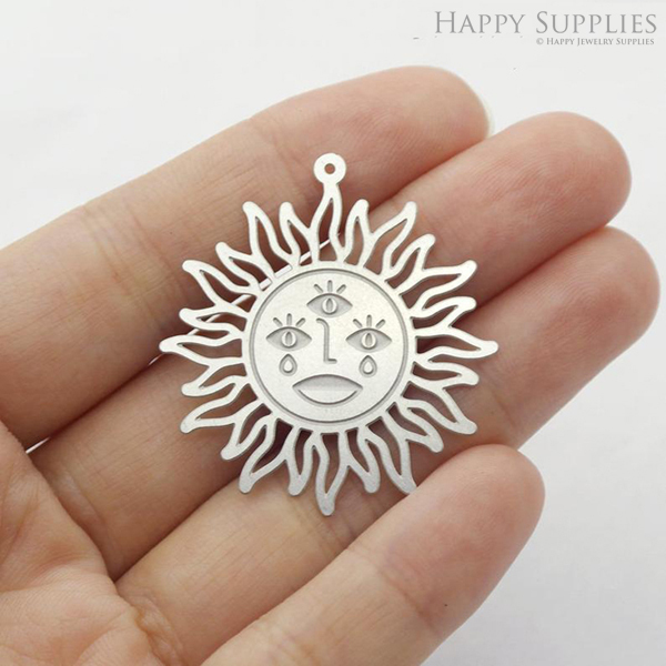 Corroded Stainless Steel Jewelry Charms,Sun Face Corroded Stainless Steel Earring Charms, Corroded Stainless Steel Silver Jewelry Pendants, Corroded Stainless Steel Silver Jewelry Findings, Corroded Stainless Steel Pendants Jewelry Wholesale (SSB61)