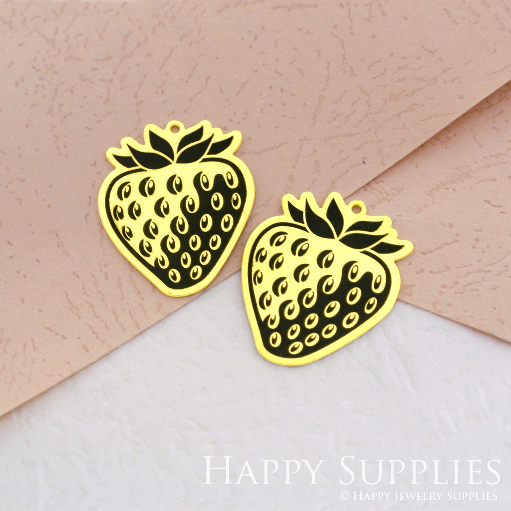 Making Jewelry Findings Stainless Steel Bead Metal Pendant Laser Cut Engraved Black Strawberry Charms For DIY Necklace Earrings (ESD038)