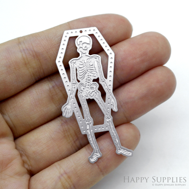 Corroded Stainless Steel Jewelry Charms, Skull Corroded Stainless Steel Earring Charms, Corroded Stainless Steel Silver Jewelry Pendants, Corroded Stainless Steel Silver Jewelry Findings, Corroded Stainless Steel Pendants Jewelry Wholesale (SSB715)