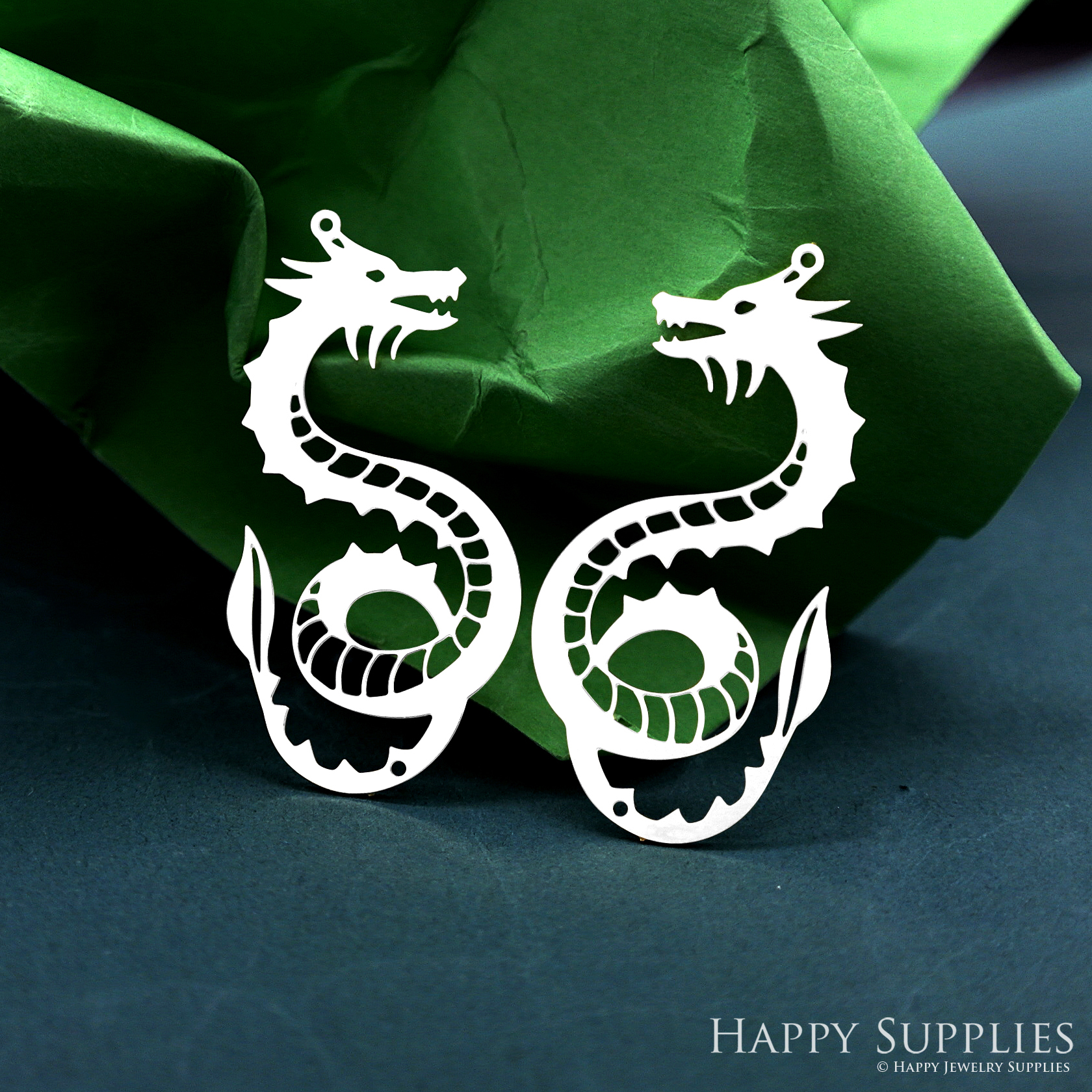 Stainless Steel Jewelry Charms, Dragon Stainless Steel Earring Charms, Stainless Steel Silver Jewelry Pendants, Stainless Steel Silver Jewelry Findings, Stainless Steel Pendants Jewelry Wholesale (SSD2511)