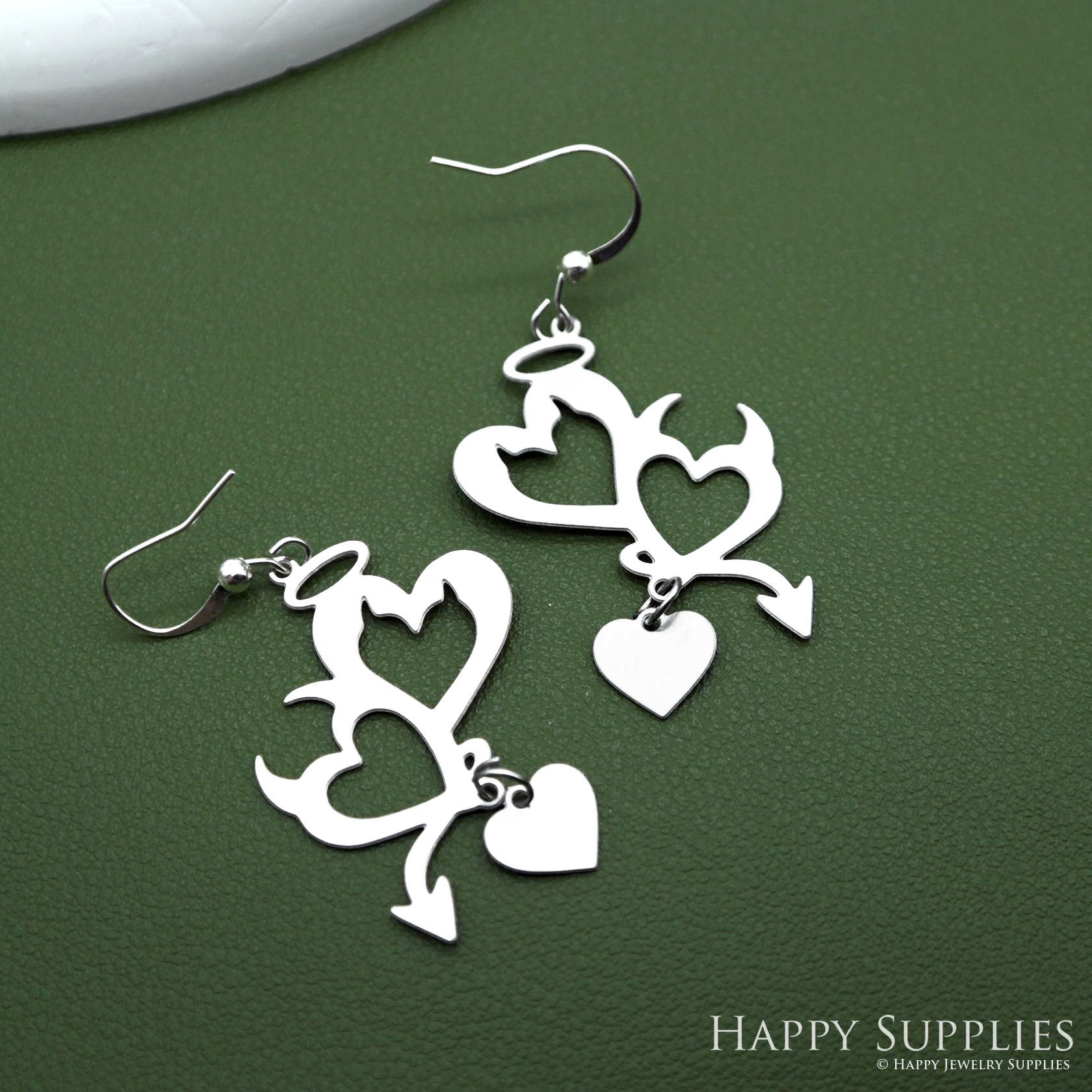 4pcs(1set) Stainless Steel Jewelry Charms, Heart Stainless Steel Earring Charms, Stainless Steel Silver Jewelry Pendants, Stainless Steel Silver Jewelry Findings, Stainless Steel Pendants Jewelry Wholesale (SSD2602)