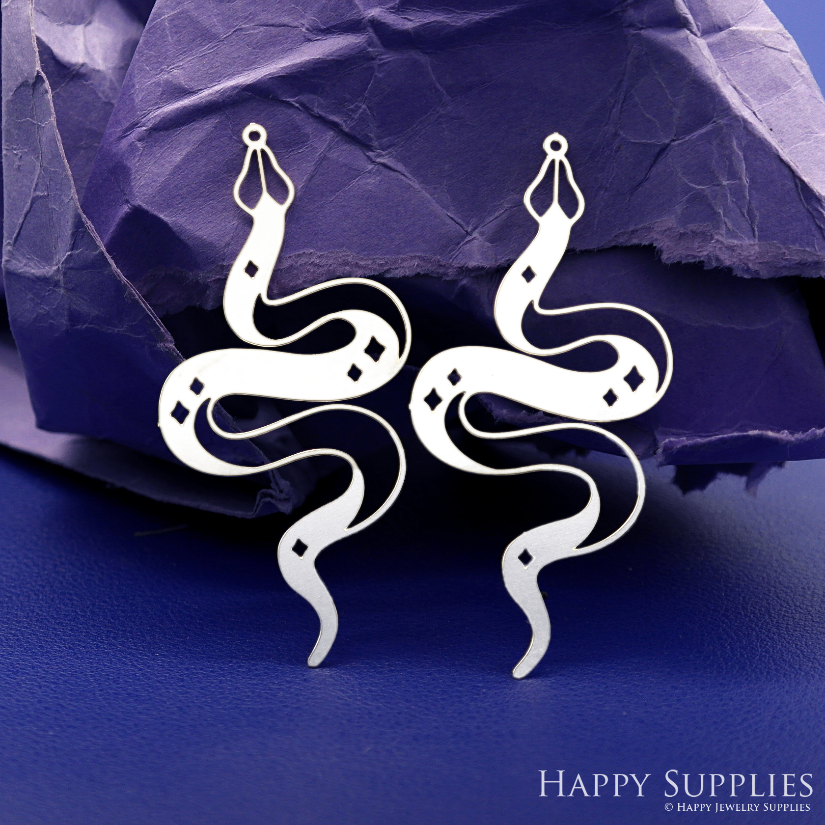 Stainless Steel Jewelry Charms, Brass Charms, Snake Charms, Earrings Findings, Stainless Steel Silver Jewelry Pendants, Brass Jewelry Findings, Stainless Steel Pendants Jewelry Wholesale (D2718)