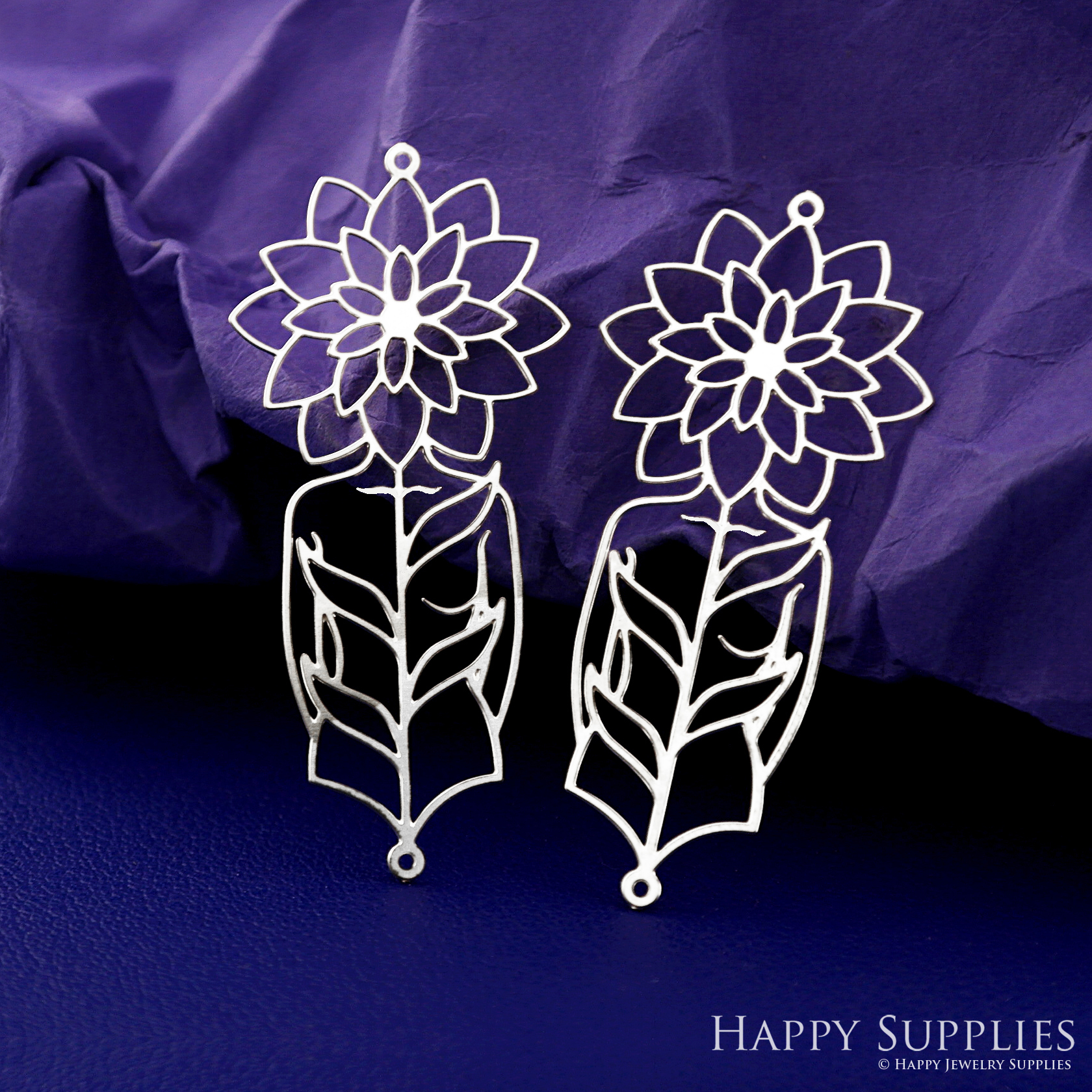 Stainless Steel Jewelry Charms, Brass Charms, Flower Lady Charms, Earrings Findings, Stainless Steel Silver Jewelry Pendants, Brass Jewelry Findings, Stainless Steel Pendants Jewelry Wholesale (SSD2695)