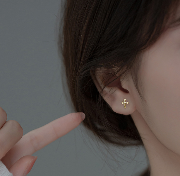 Stud Earrings,Sterling Silver Stud Earrings,Tiny Stud Earrings,Minimalist Earrings,Earrings Studs,Earring Findings, Cross Earrings(YER027)
