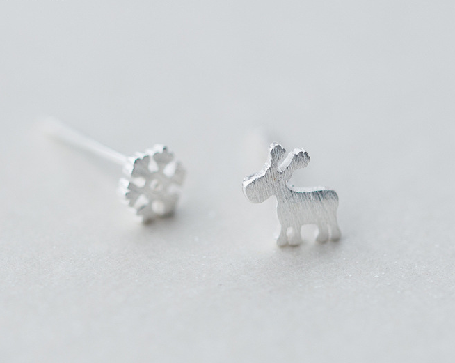 Stud Earrings,Sterling Silver Stud Earrings,Tiny Stud Earrings,Minimalist Earrings,Earrings Studs,Earring Findings, Christmas Earrings(YER115)